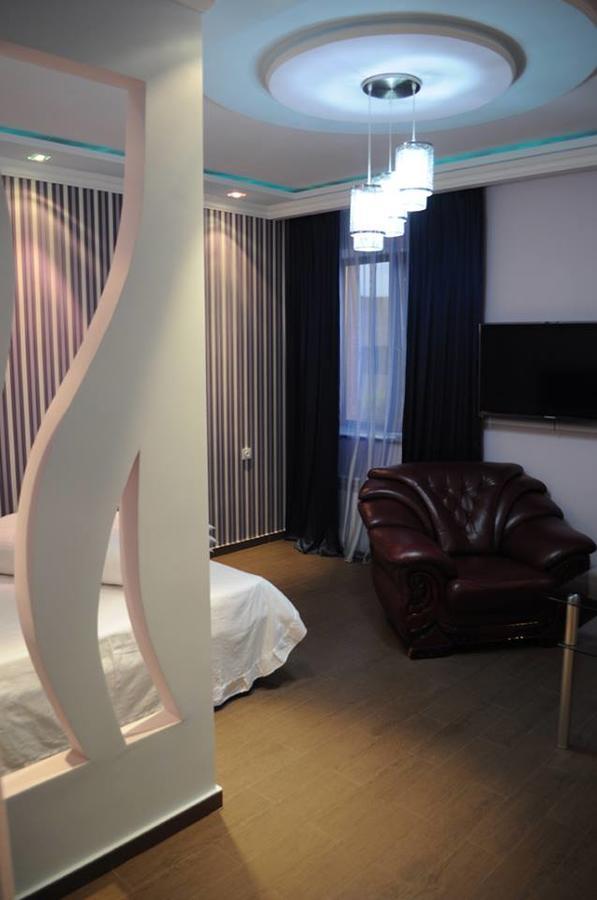 Hotel Apollon Jereván Kültér fotó