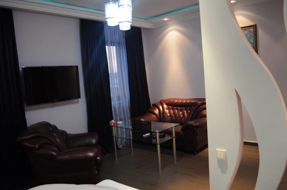 Hotel Apollon Jereván Kültér fotó