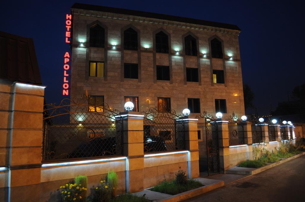 Hotel Apollon Jereván Kültér fotó